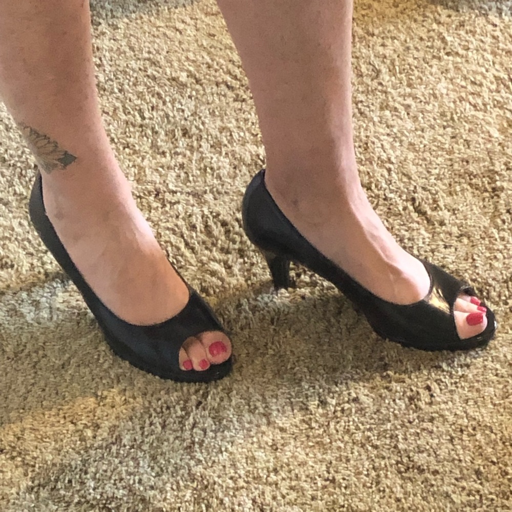 Peep toe heels